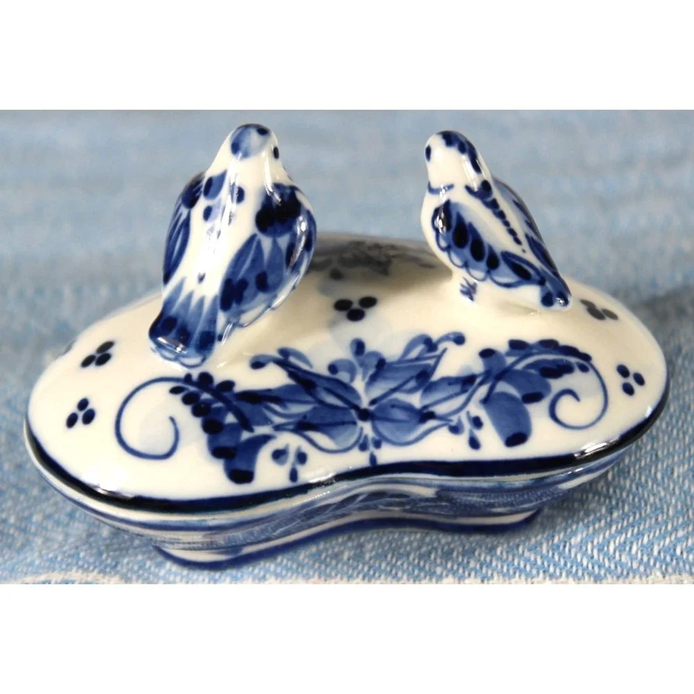 Gzhel heartshaped trinket dish/2 birds/flower/signed/VTG